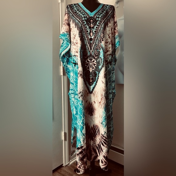 Pretty Woman Boutique Other - Boho Snake Print Kaftan Cover Up Maxi Dress